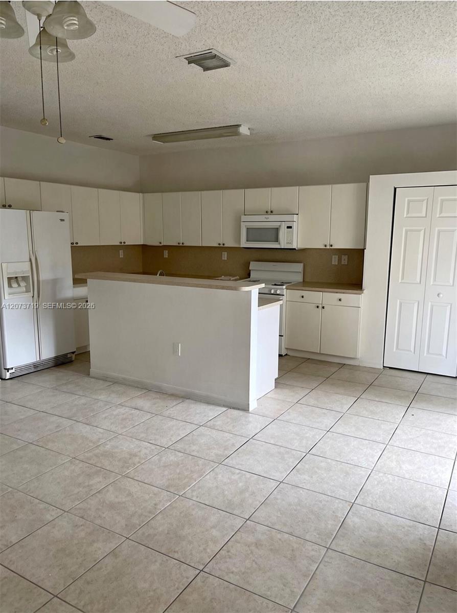 2357 SE 23rd Dr # 2357, Homestead FL 33035 photo 3
