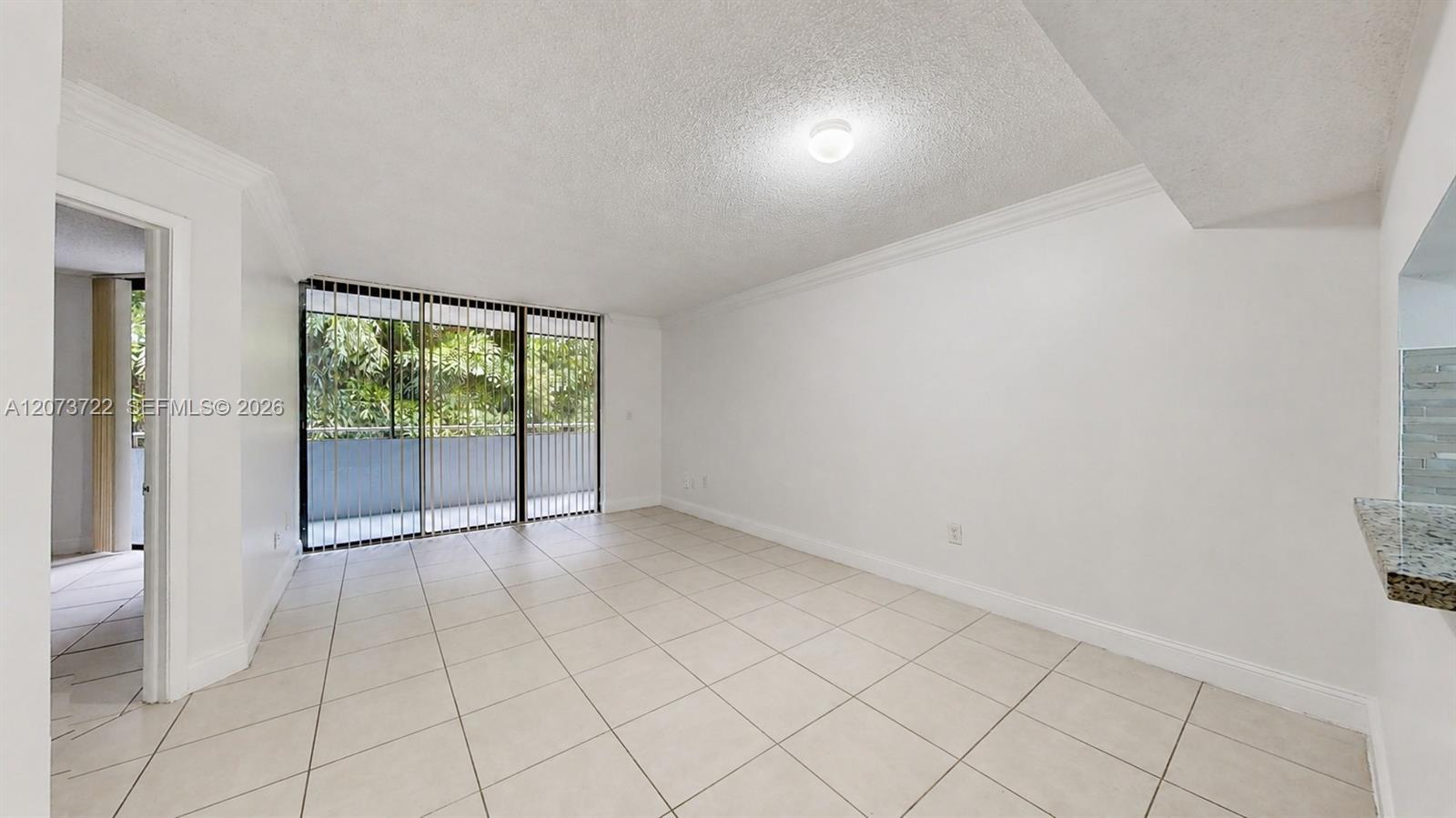 8275 SW 152nd Ave # 209, Miami FL 33193 photo 2