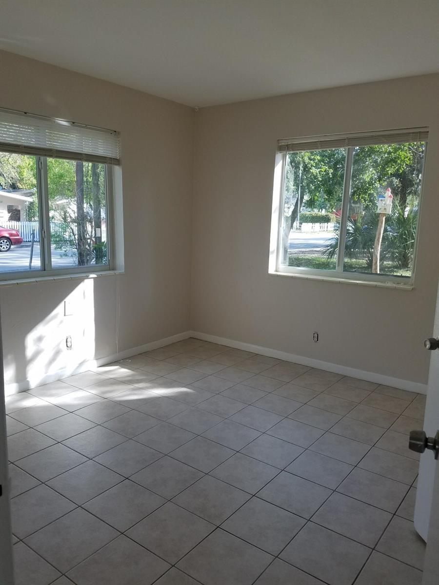 300 SW 10TH Avenue, Fort Lauderdale FL 33312 photo 5