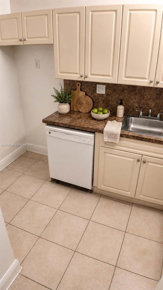 11120 SW 196th St # B411, Cutler Bay FL 33157 photo 4