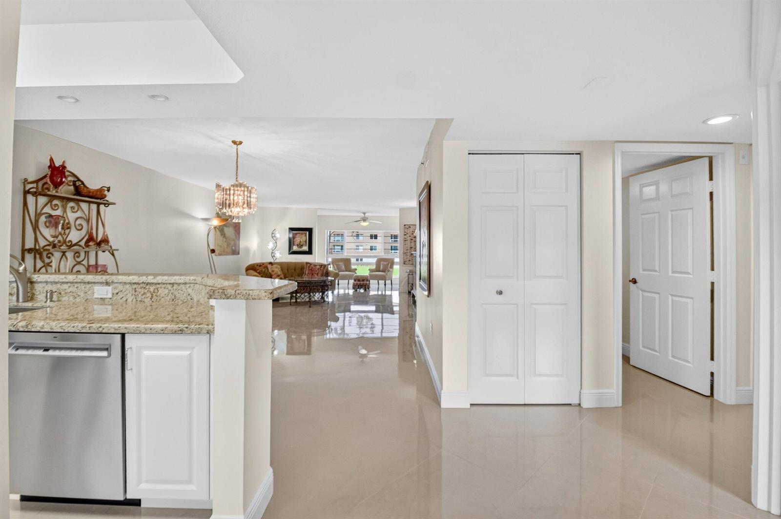 12511 Imperial Isle Drive # 205, Boynton Beach FL 33437 photo 2