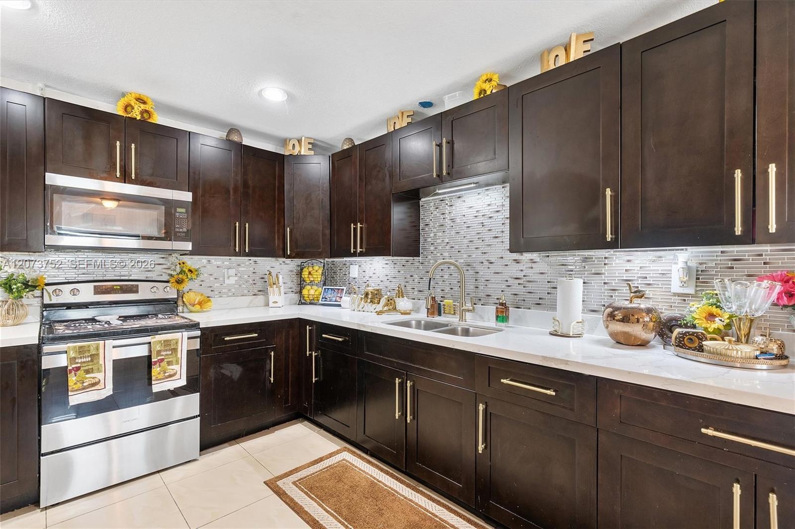8544 Sheraton Dr, Miramar FL 33025 photo 2