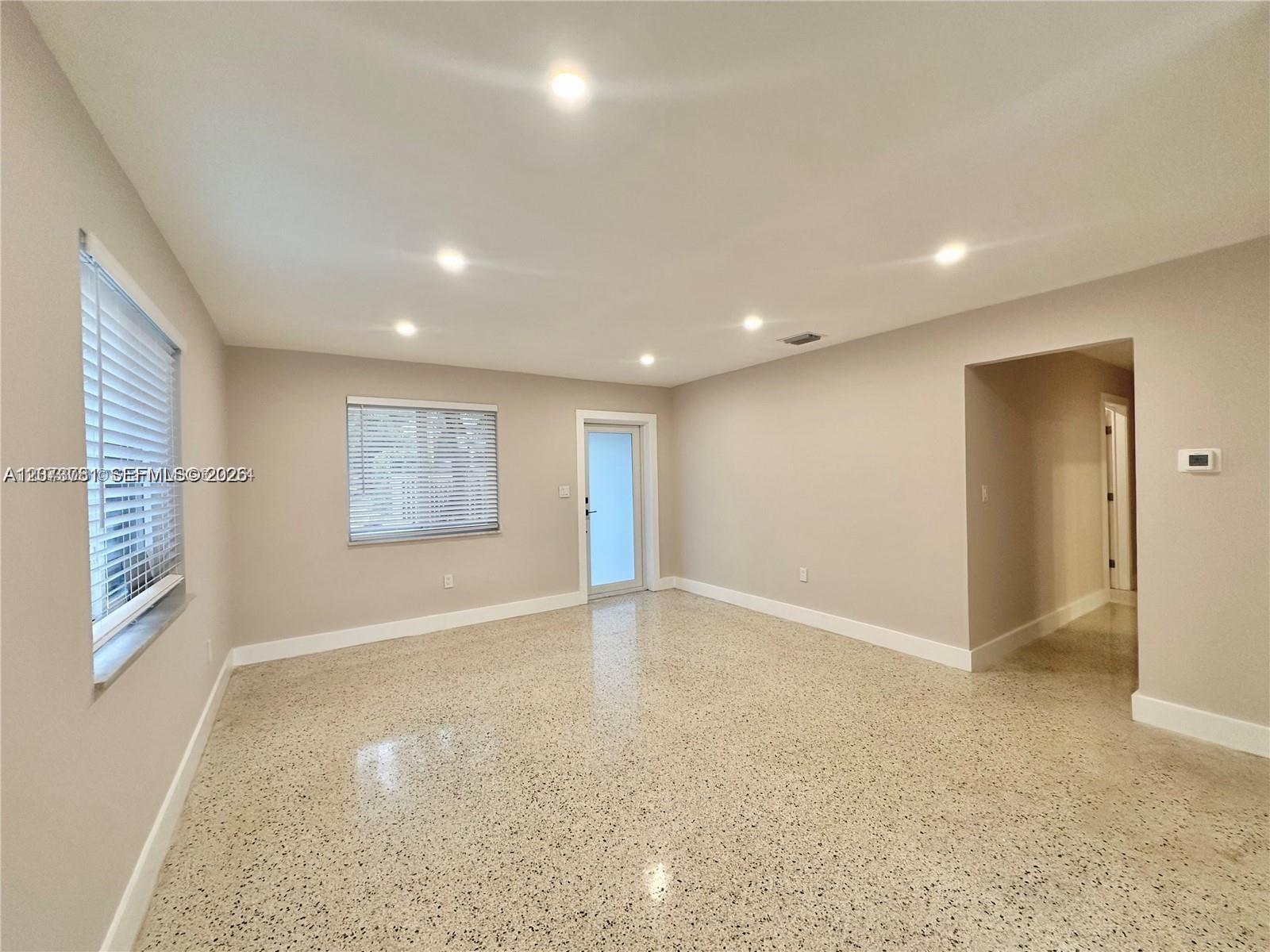10302 NW 35th Ct, Miami FL 33147 photo 2