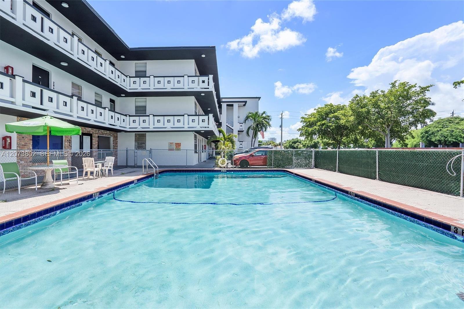 1715 N 16th Ave # 107, Hollywood FL 33020