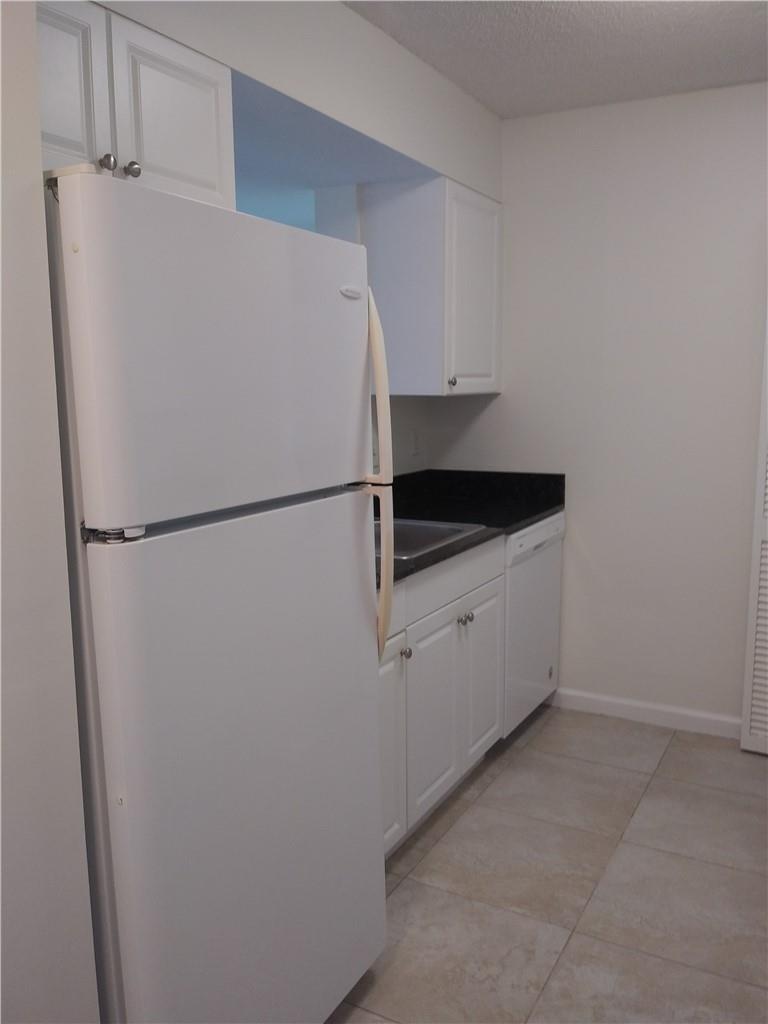 1341 SE 3rd Avenue # 201, Dania Beach FL 33004 photo 4