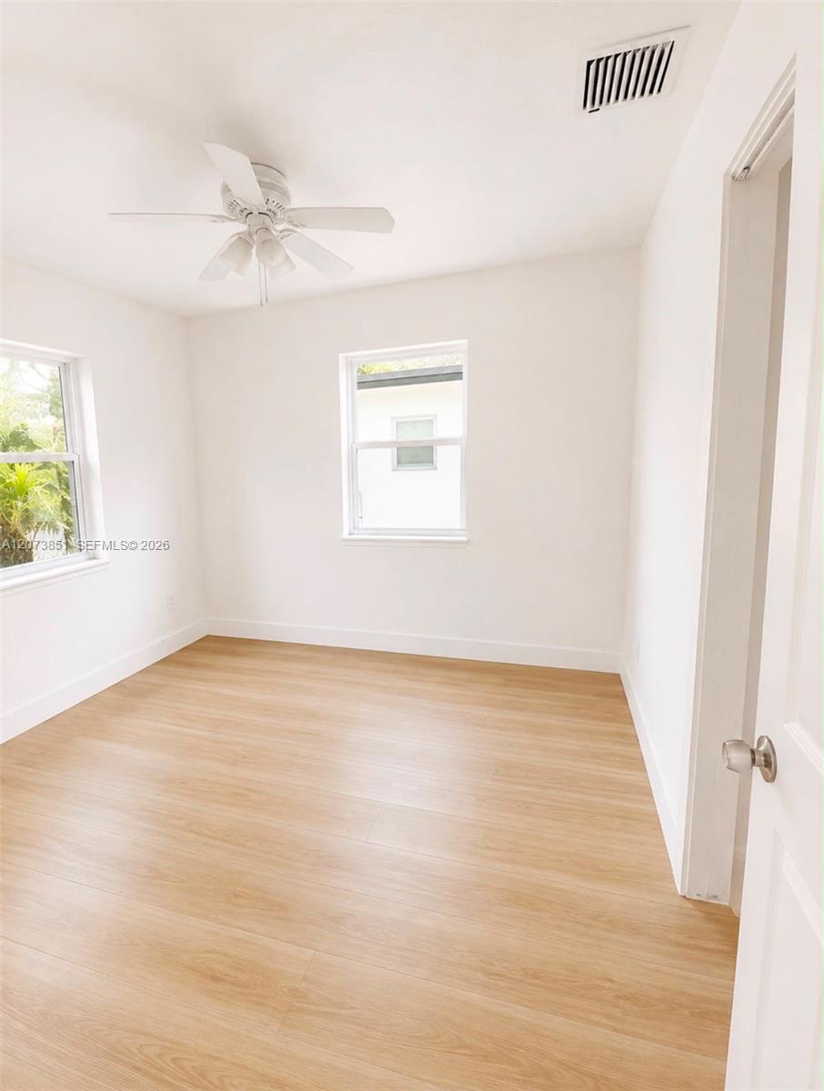 825 S 28th Ave, Hollywood FL 33020 photo 4