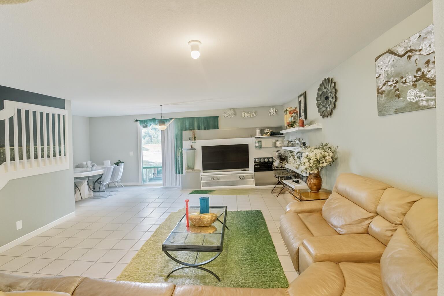 2303 CENTER STONE Lane, Riviera Beach FL 33404 photo 2