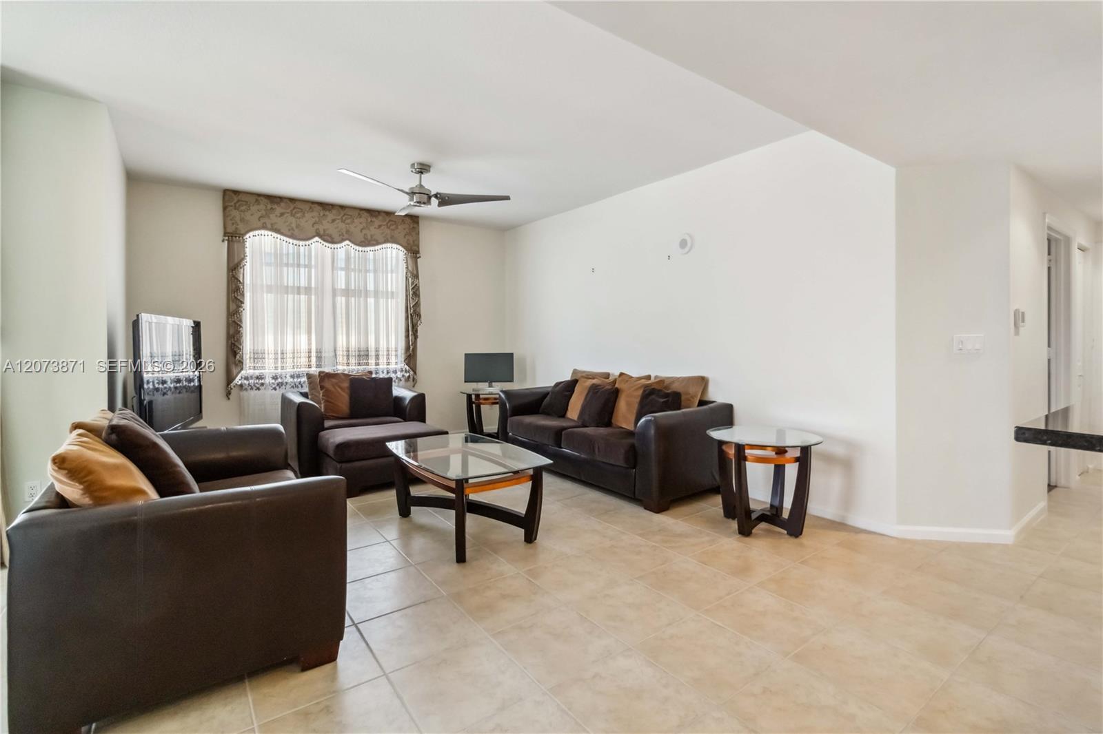 511 SE 5th Ave # 1214, Fort Lauderdale FL 33301 photo 4