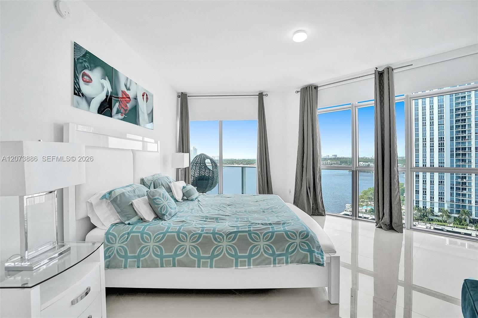 North Miami Beach, FL 33160 photo 5