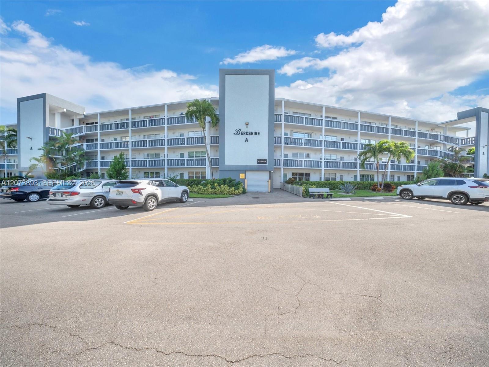 4008 Berkshire A # 4008, Deerfield Beach FL 33442