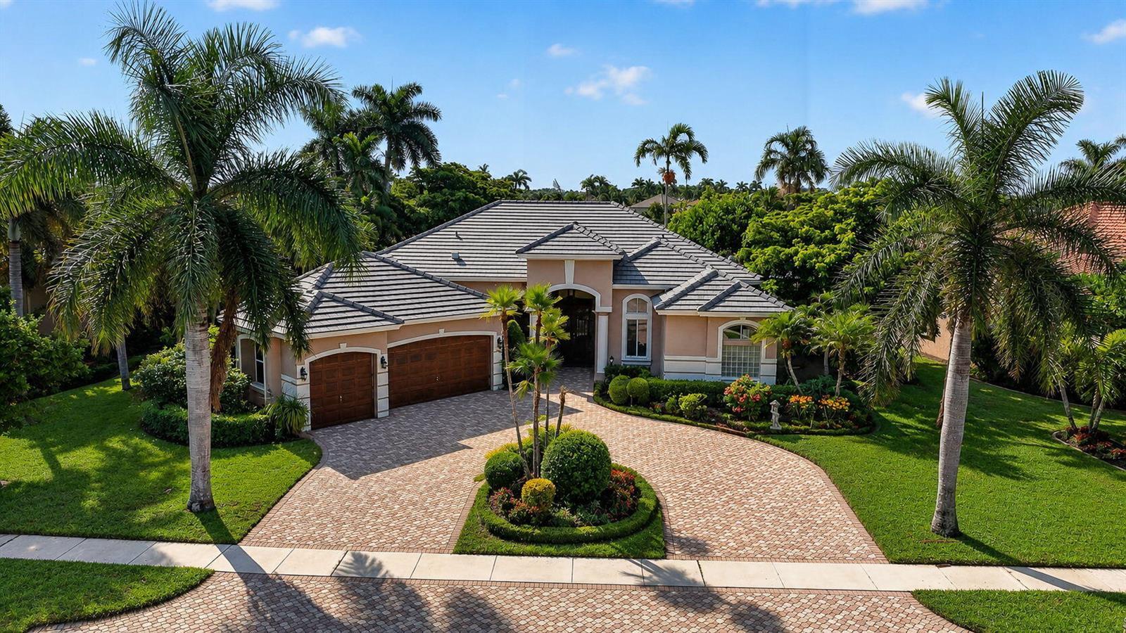8100 Muirhead Circle, Boynton Beach FL 33472 photo 2