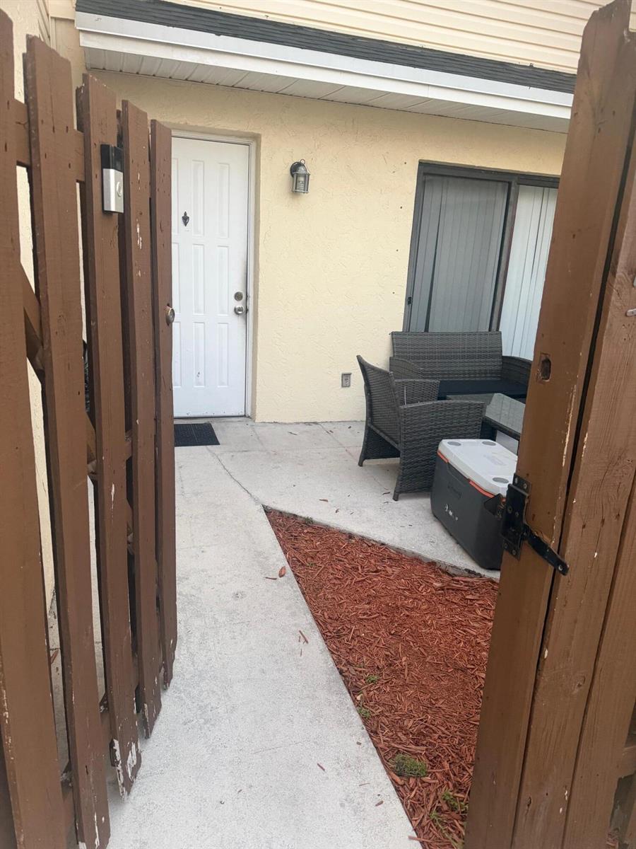 645 Executive Center Drive # 105, West Palm Beach FL 33401 photo 4