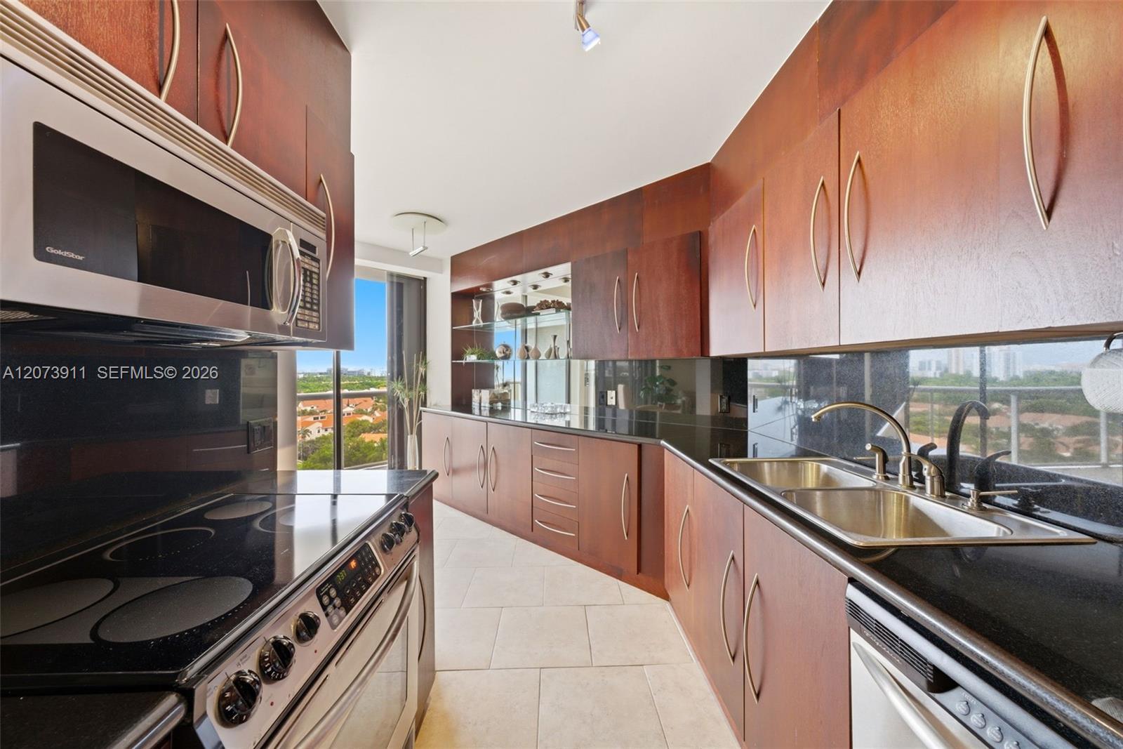 3610 Yacht Club Dr # 1115, Aventura FL 33180 photo 3