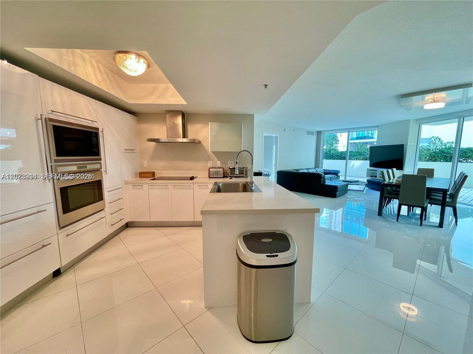 150 Sunny Isles Blvd # 501, Sunny Isles Beach FL 33160 photo 3