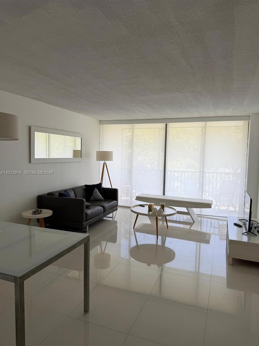 3475 N Country Club Dr # 309, Aventura FL 33180 photo 4