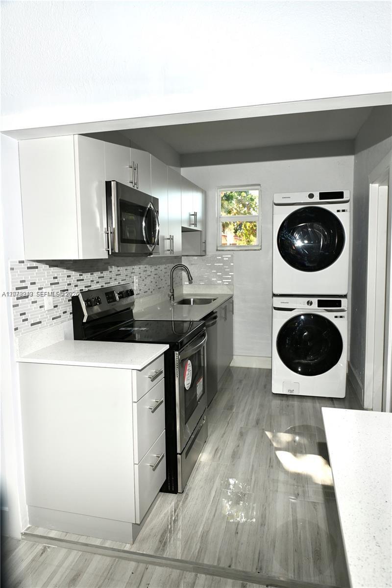 747 NW 5th Ct, Hallandale Beach FL 33009 photo 5