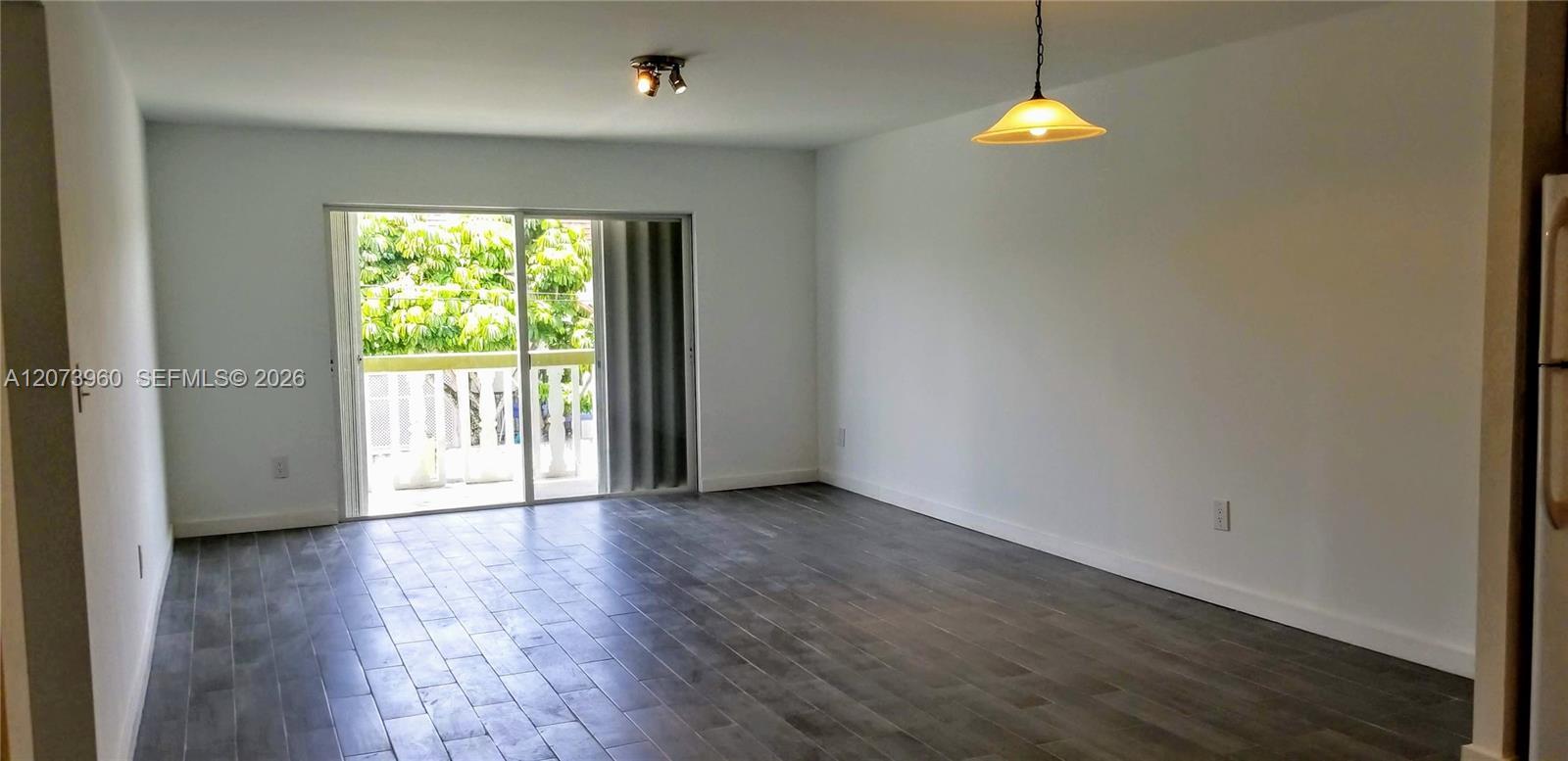 15205 NE 6th Ave # D204, Miami FL 33162 photo 3