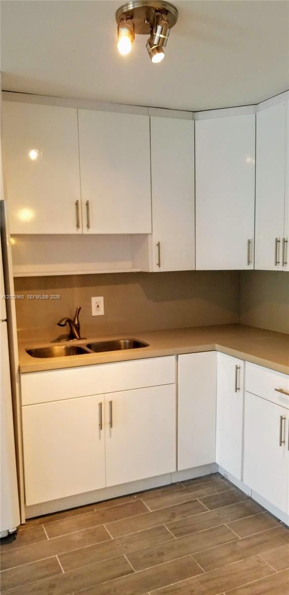 15205 NE 6th Ave # D204, Miami FL 33162 photo 5