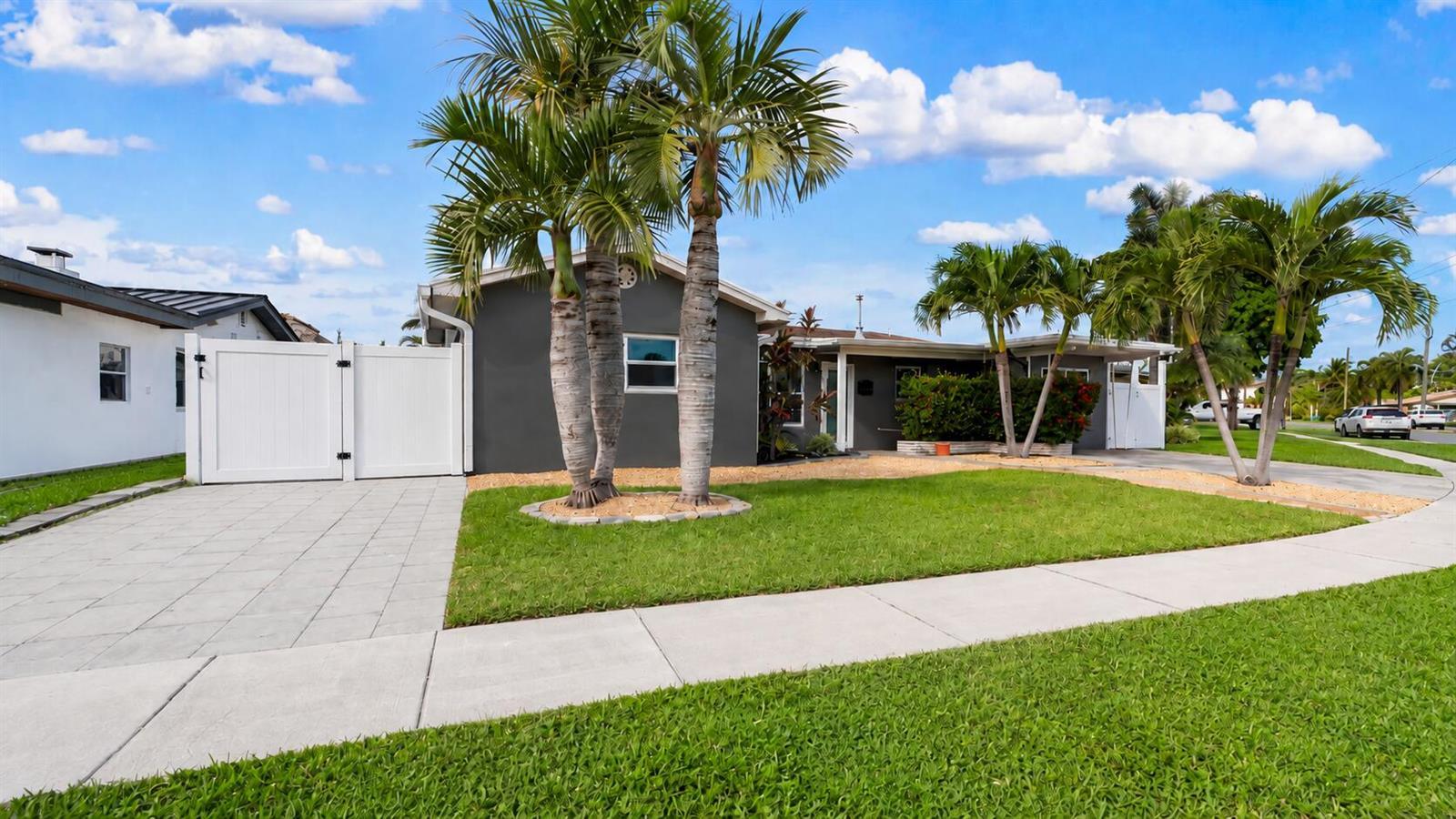 935 Nautilus Isle, Dania Beach FL 33004 photo 3