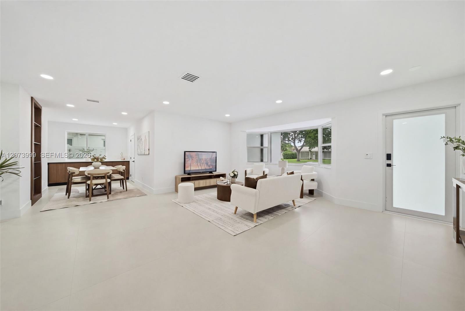 5518 Mckinley St, Hollywood FL 33021 photo 5