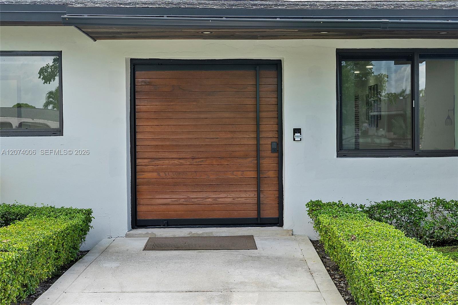 10630 NW 19th Pl, Pembroke Pines FL 33026 photo 5