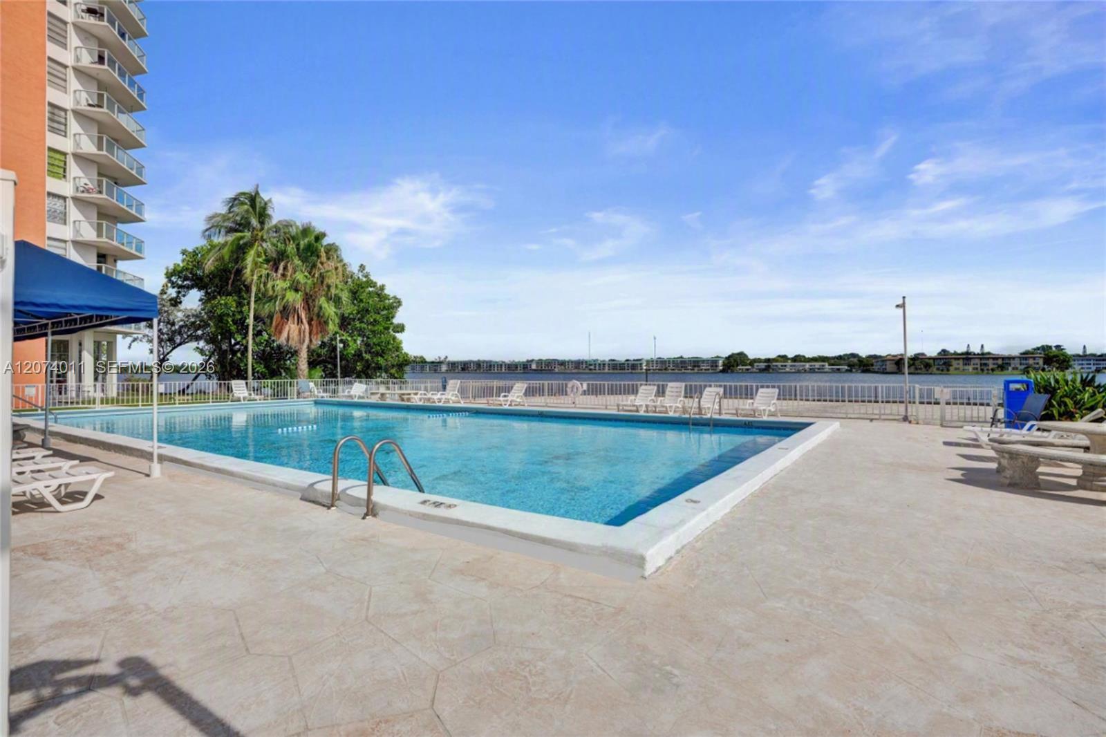 1351 NE Miami Gardens Dr, Miami FL 33179 photo 4