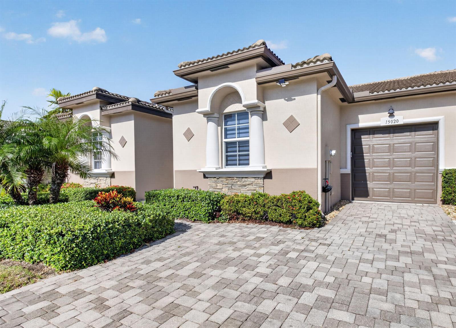 15020 Via Porta, Delray Beach FL 33446 photo 2