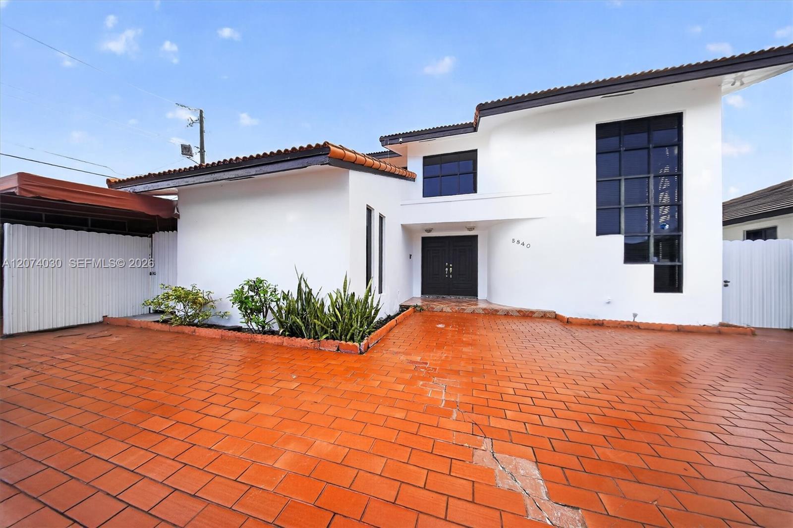 5840 W 3rd Ln, Hialeah FL 33012 photo 3