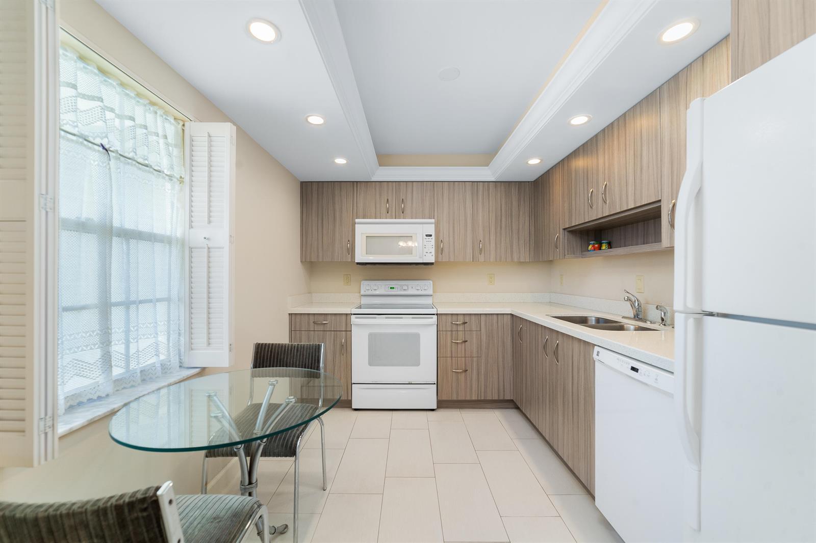 1170 Sugar Sands Boulevard # 407, Singer Island FL 33404 photo 2