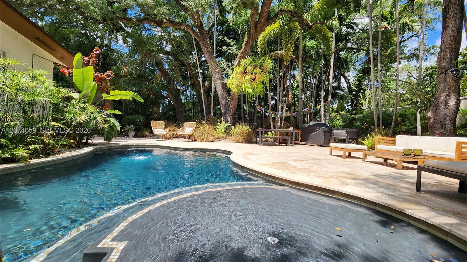 391 NE 131st St, North Miami FL 33161 photo 4