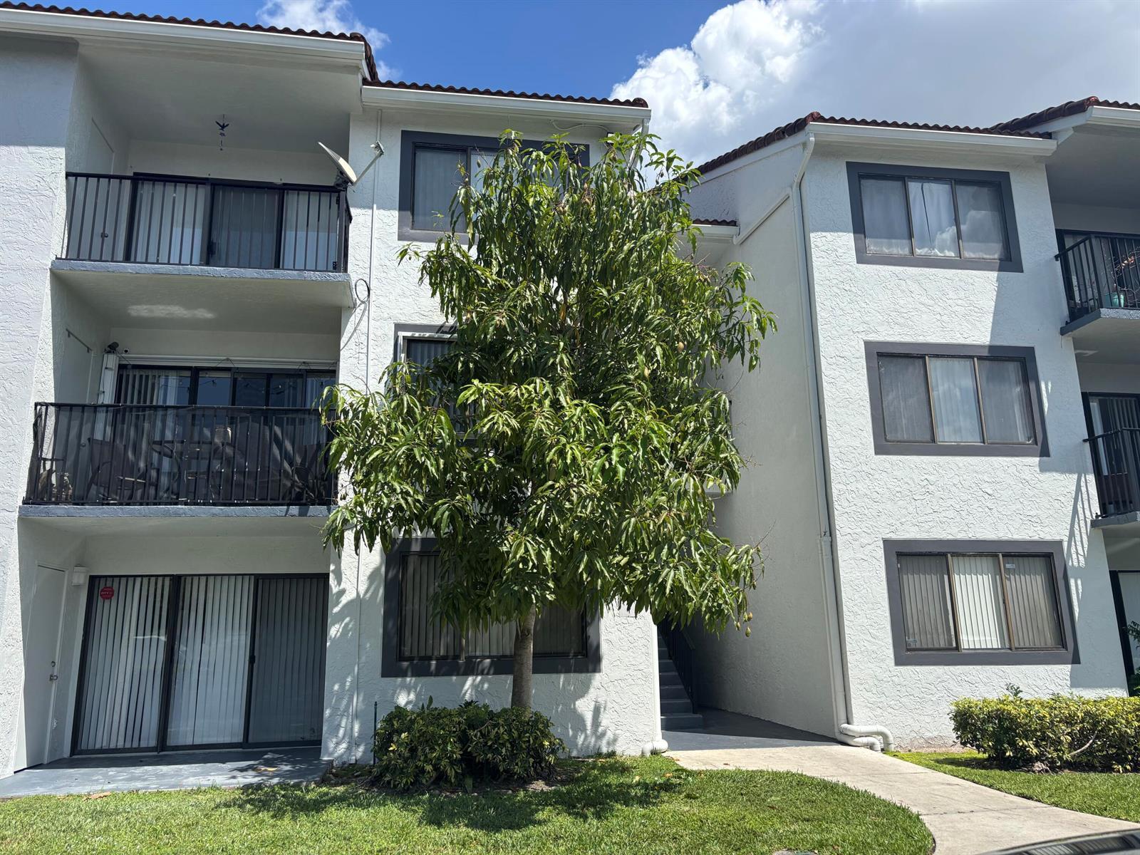 9266 W Atlantic Boulevard W # 1012, Coral Springs FL 33071