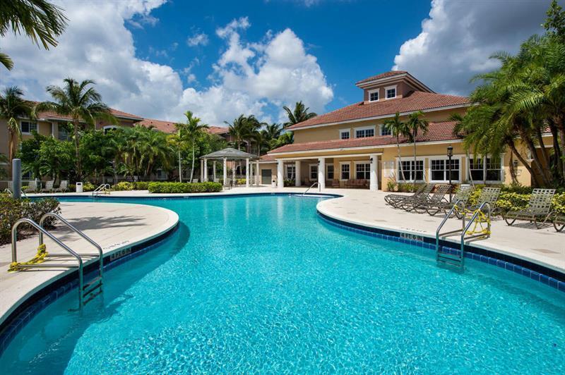 6505 EMERALD DUNES Drive # 107, West Palm Beach FL 33411 photo 4
