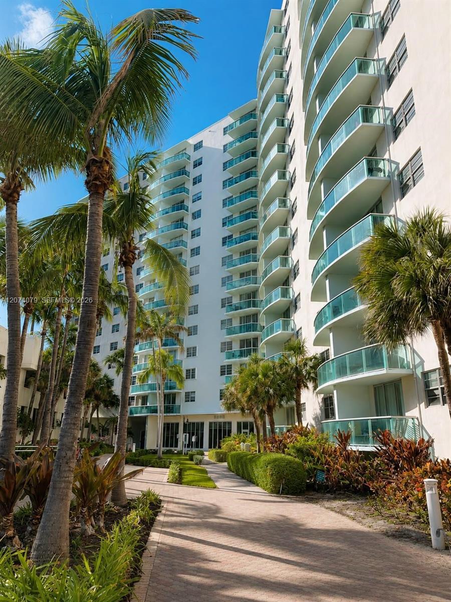 4111 S Ocean Dr # 20, Hollywood FL 33019 photo 2