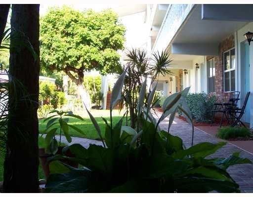 224 HIBISCUS Avenue # 154, Lauderdale By The Sea FL 33308 photo 2