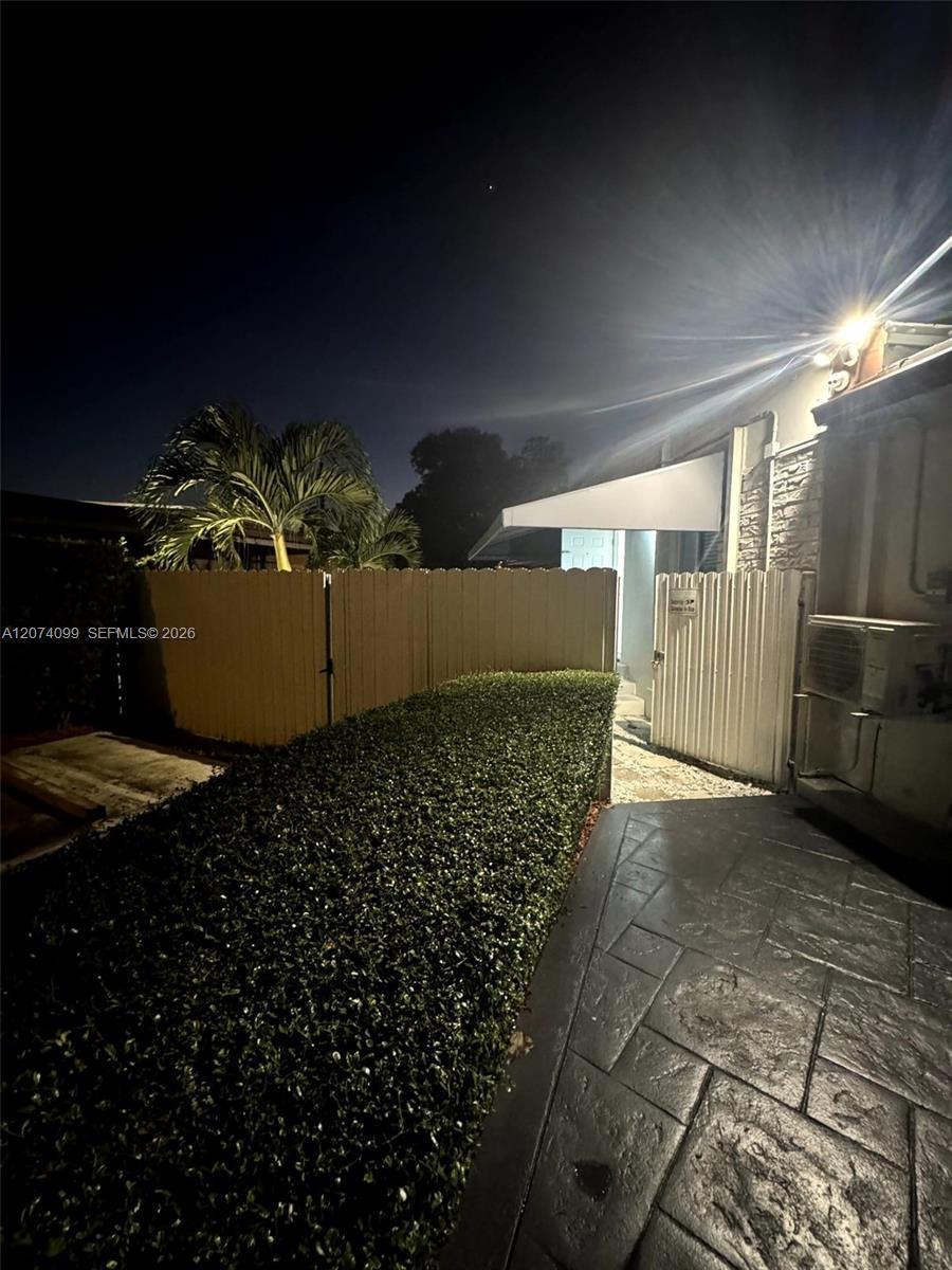 Miami Gardens, FL 33054 photo 5