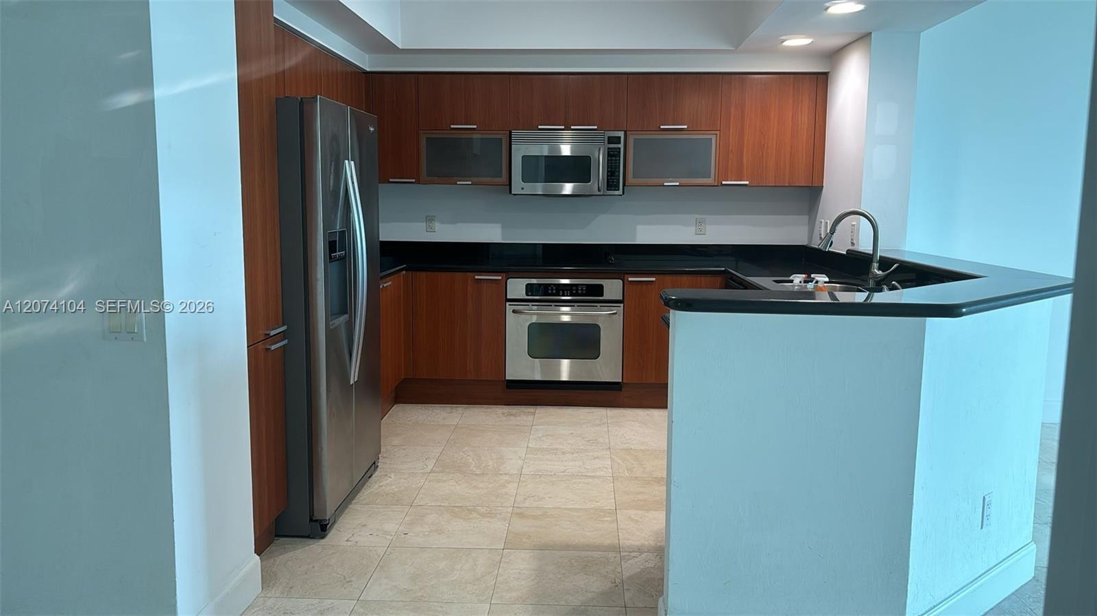 14951 Royal Oaks Ln # 702, North Miami FL 33181