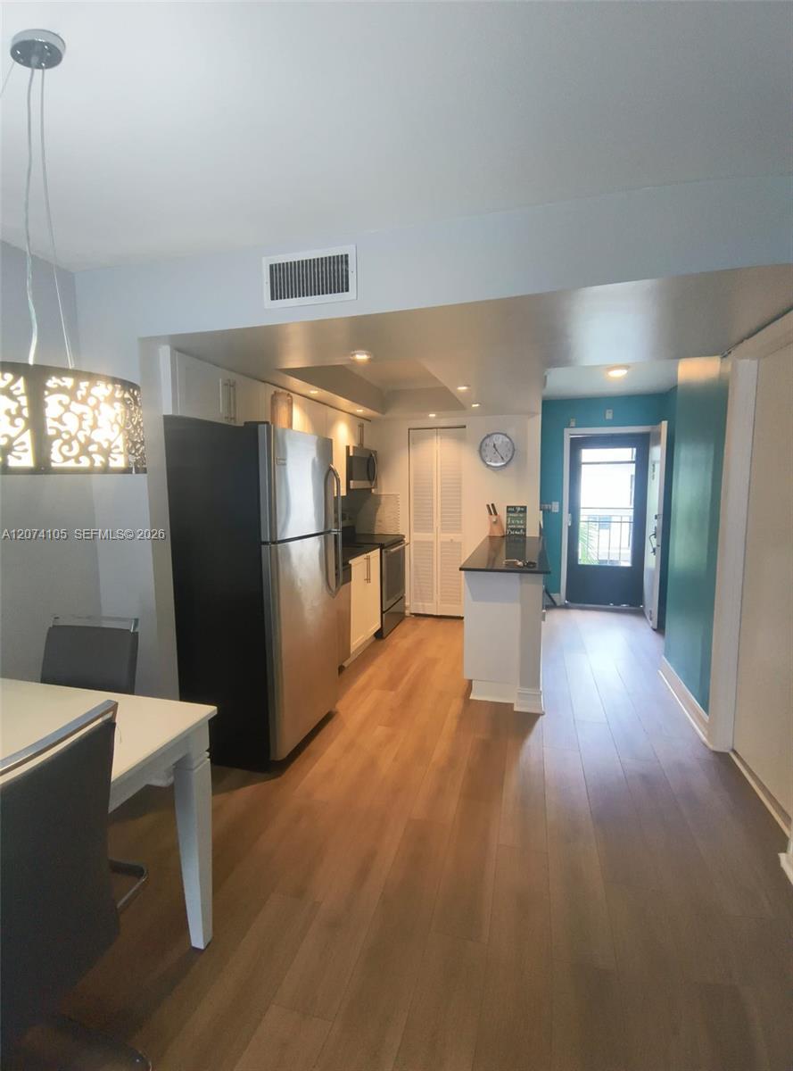 201 178th Dr # 326, Sunny Isles Beach FL 33160 photo 4