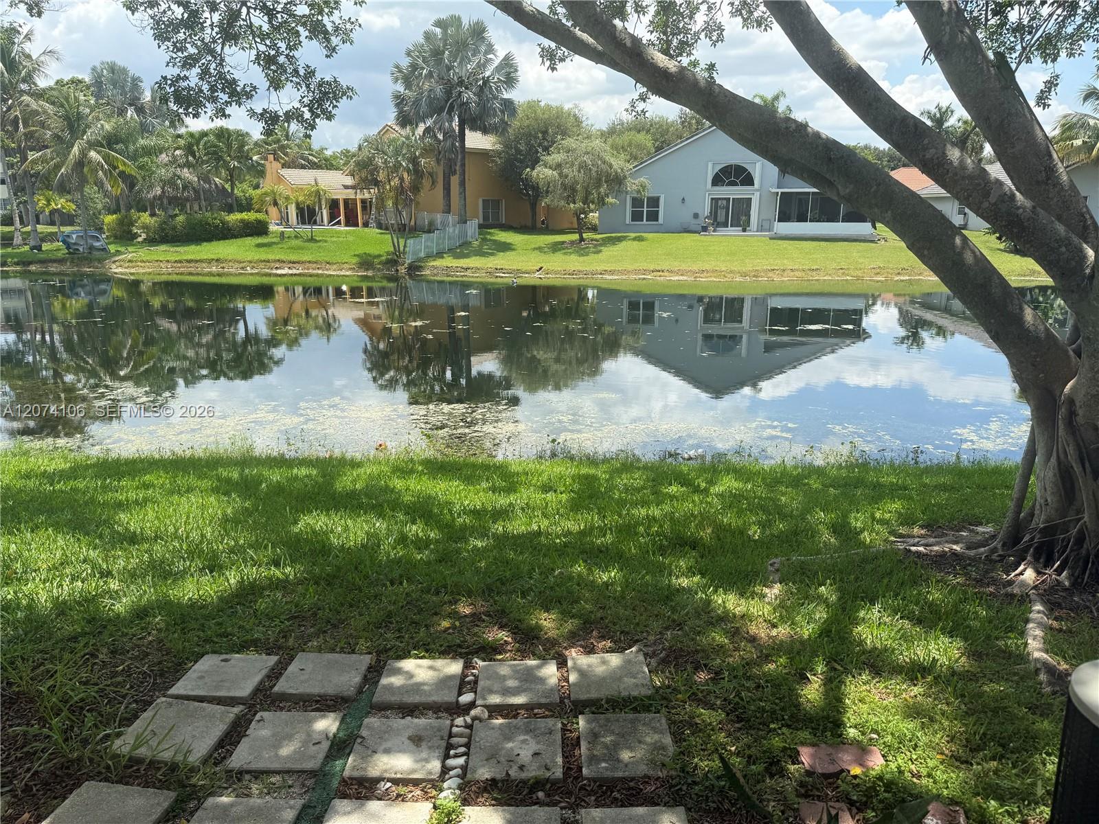 9454 S Palm Cir S # 9454, Pembroke Pines FL 33025 photo 2
