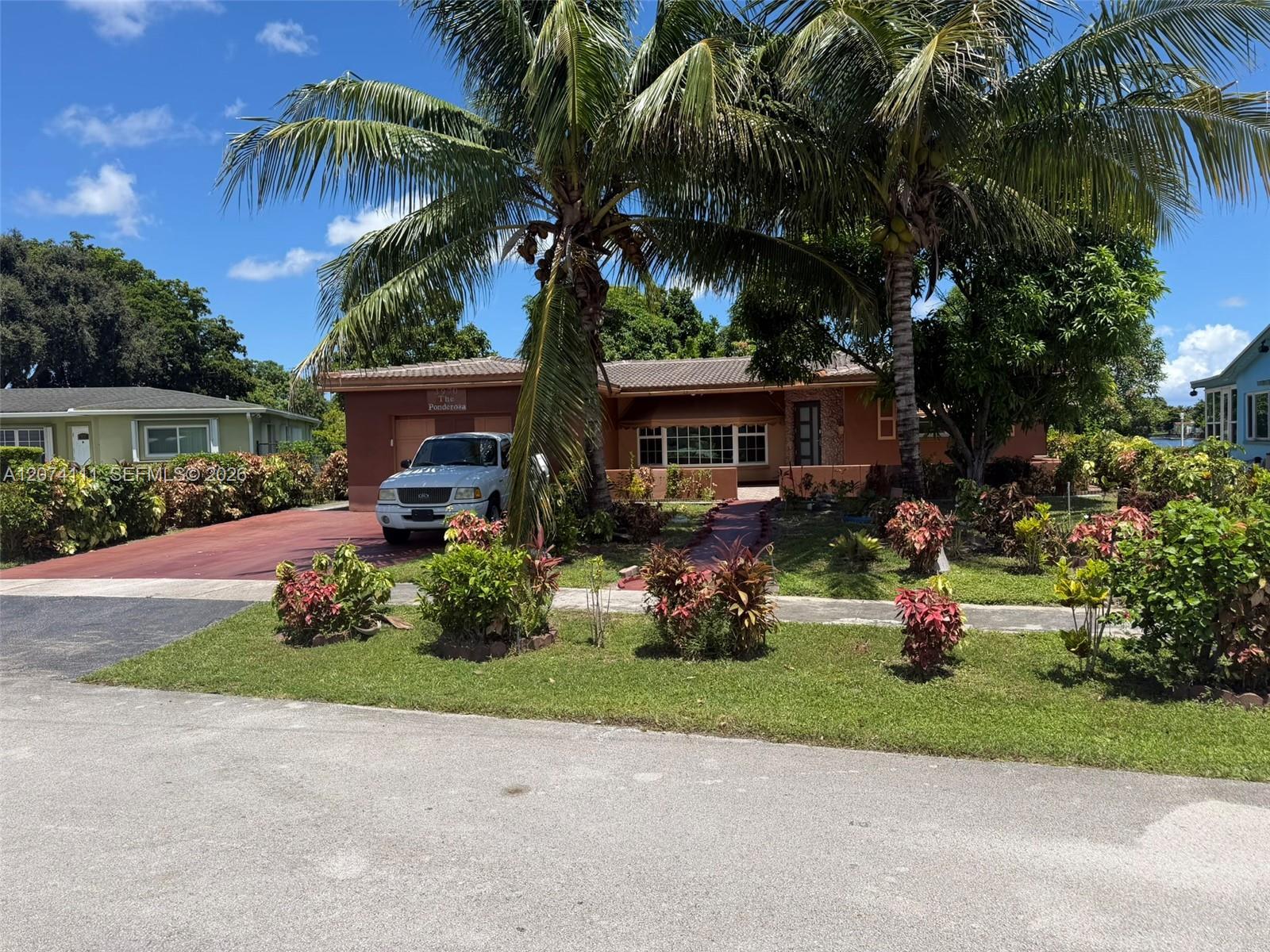 3970 NW 50th Ave, Lauderdale Lakes FL 33319