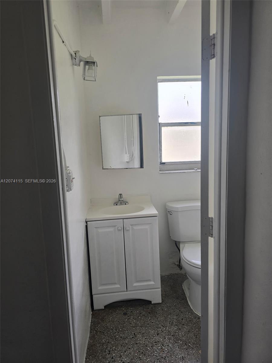 250 SW 11th Ave # 4, Homestead FL 33030 photo 3