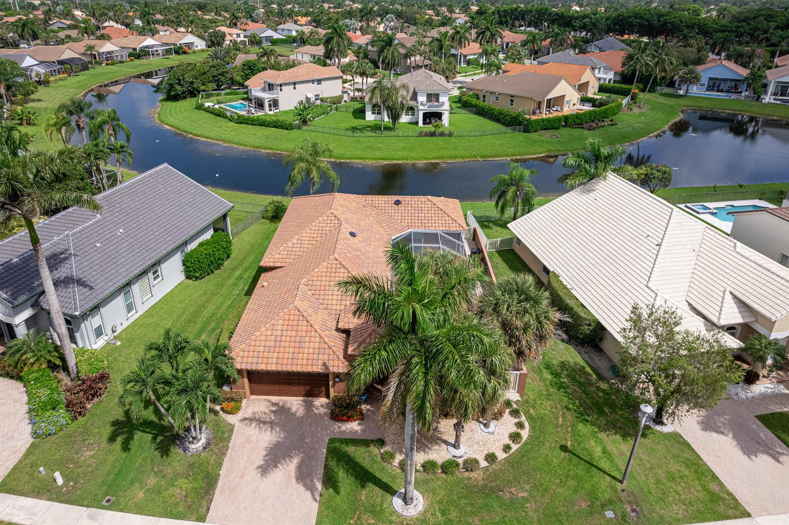 10599 SAINT THOMAS Drive, Boca Raton FL 33498 photo 2
