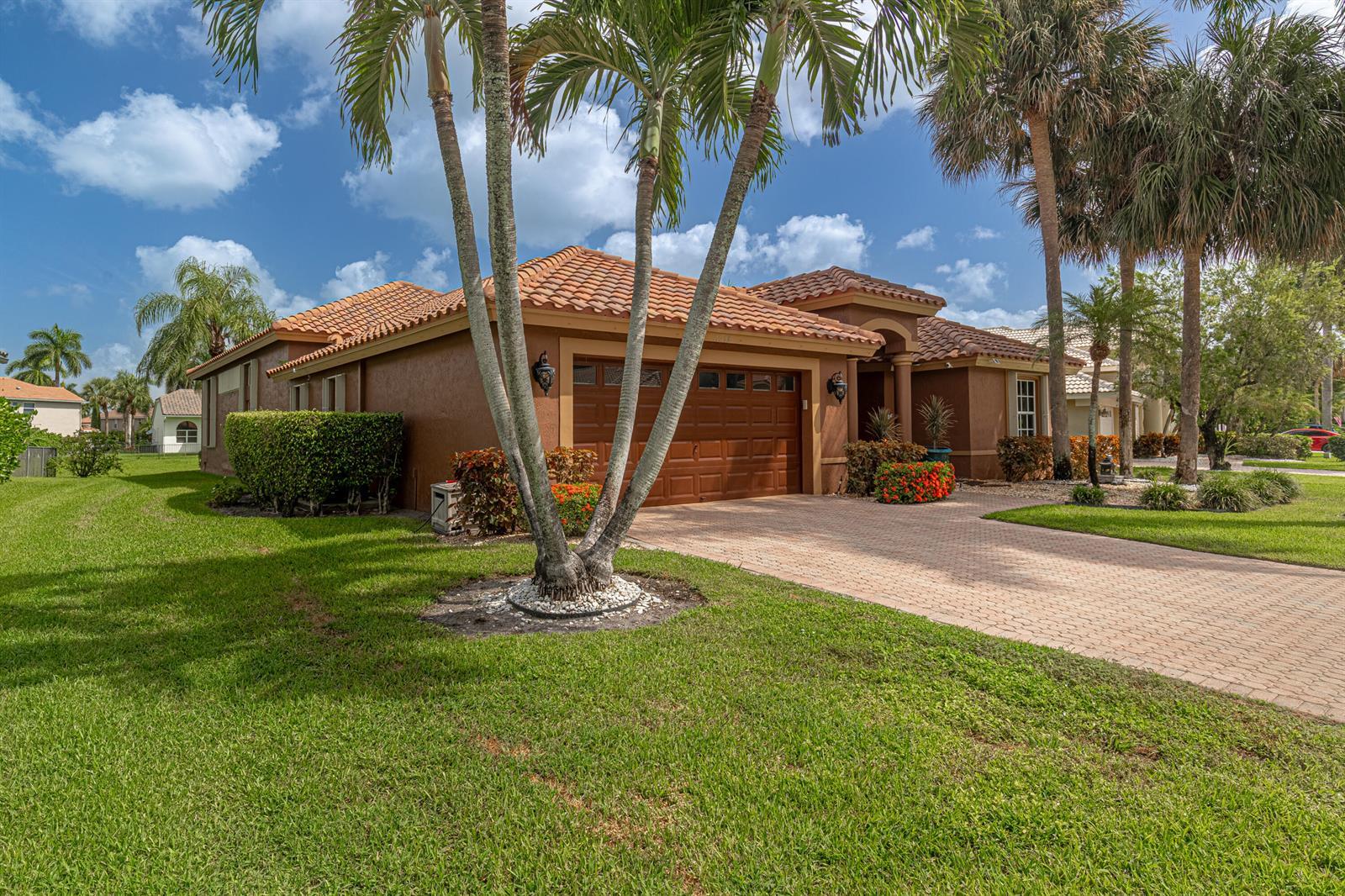 10599 SAINT THOMAS Drive, Boca Raton FL 33498 photo 5