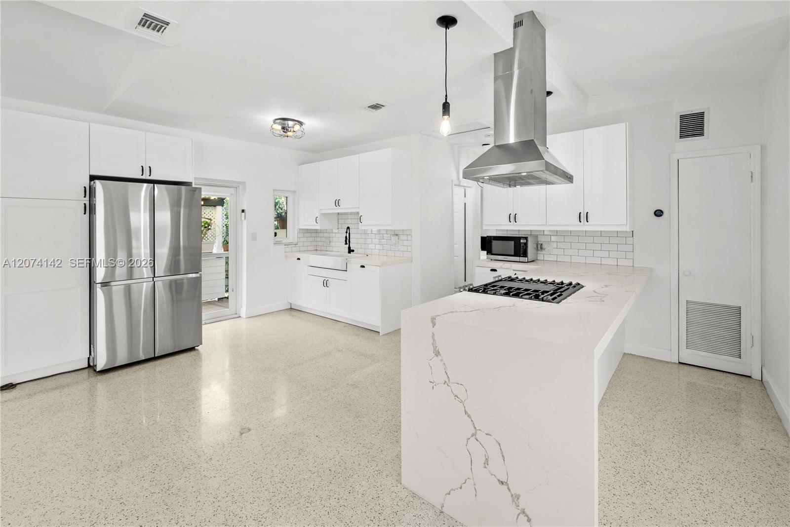 3130 SW 27th Ter, Miami FL 33133 photo 5