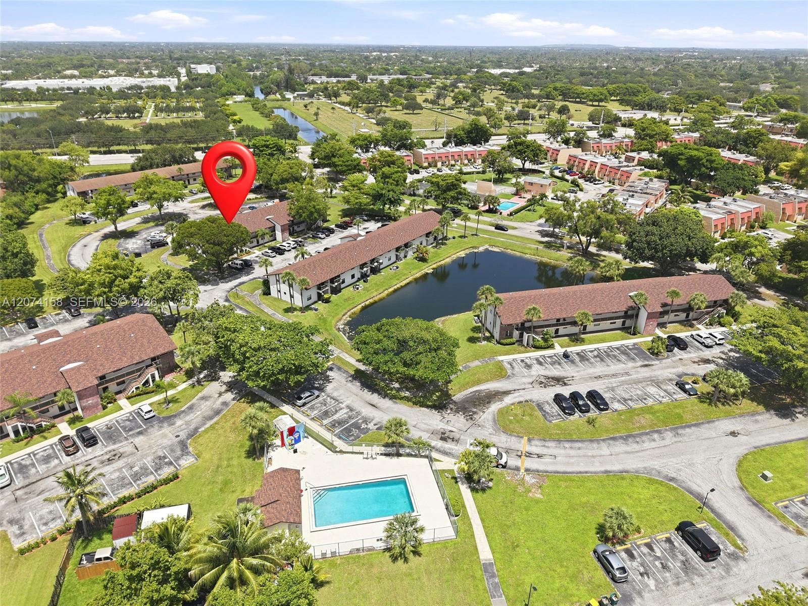 6040 Shakerwood Cir # 201, Tamarac FL 33319 photo 2