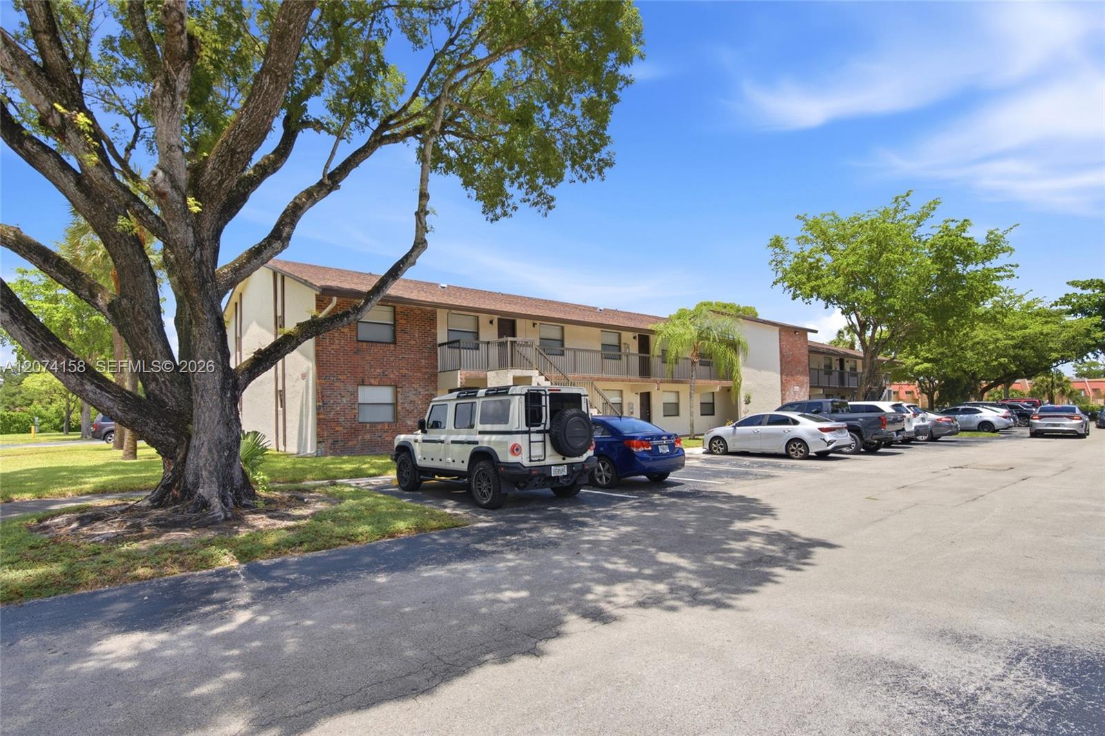 6040 Shakerwood Cir # 201, Tamarac FL 33319 photo 4