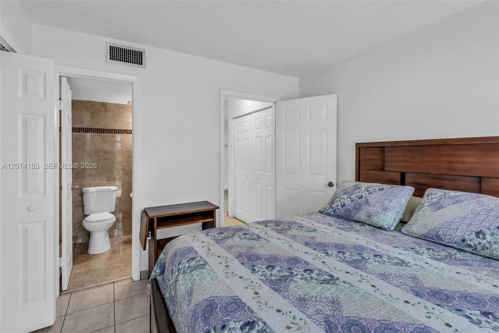 11780 SW 18th St # 2, Miami FL 33175 photo 4