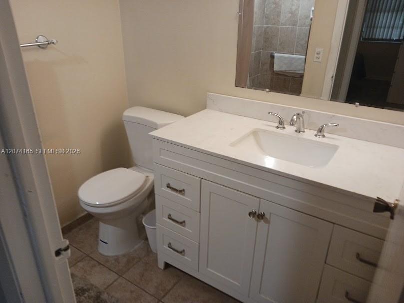 520 Capri K # 520, Delray Beach FL 33484 photo 3