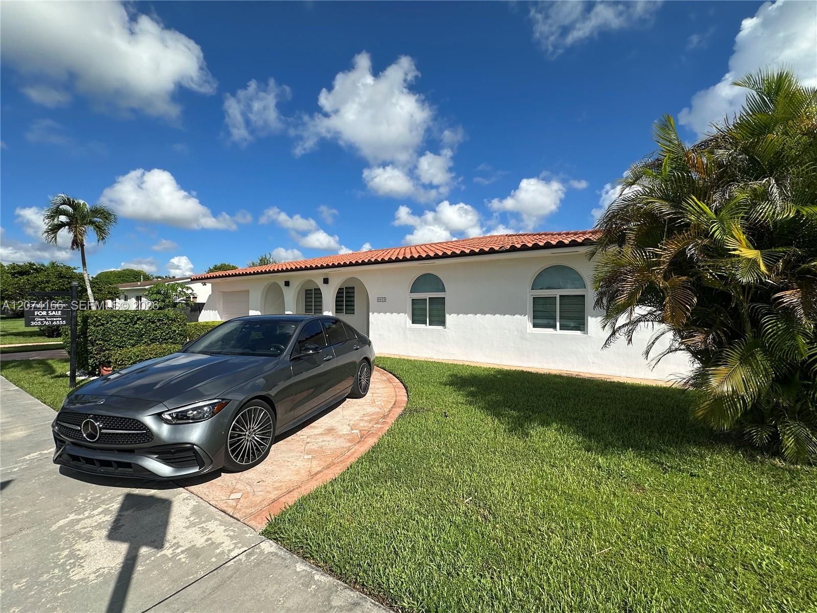 9461 SW 62nd St, Miami FL 33173 photo 3