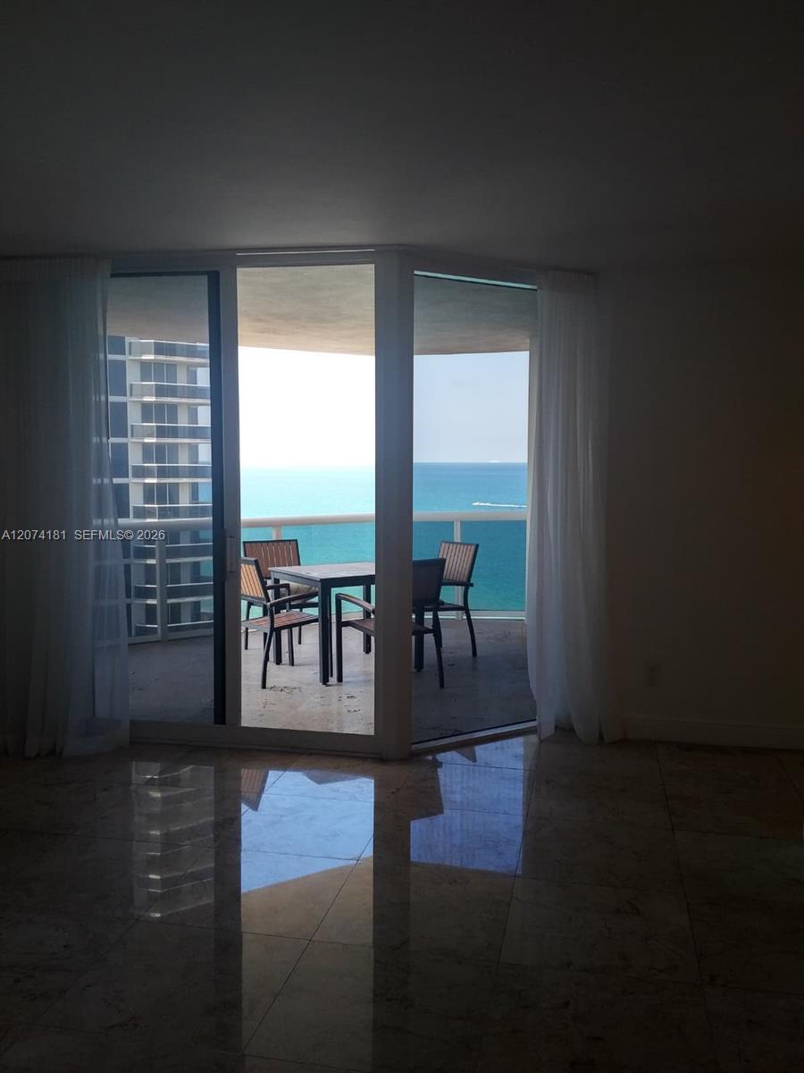 4775 Collins Ave # 2208, Miami Beach FL 33140 photo 5