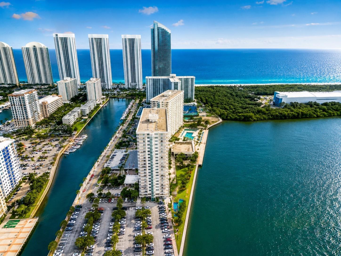 300 Bayview Dr # 807, Sunny Isles Beach FL 33160